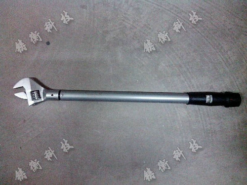 預置式扭力扳手