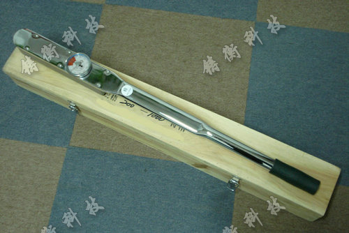 表盤(pán)式扭矩扳手