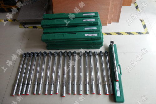 �A��ʽŤ�ذ���