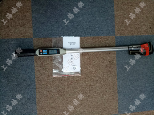 數(shù)顯式扭力扳手