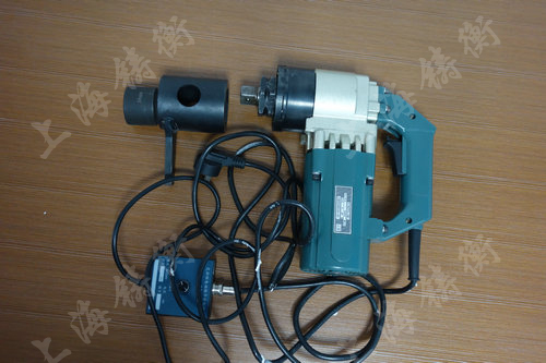 電動定扭力扳手