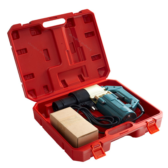 可扭剪的電動扳手