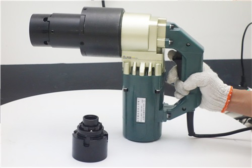 ֱ��ʽ���@��Ť��늄Ӱ���