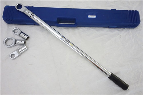 ���@Ť������