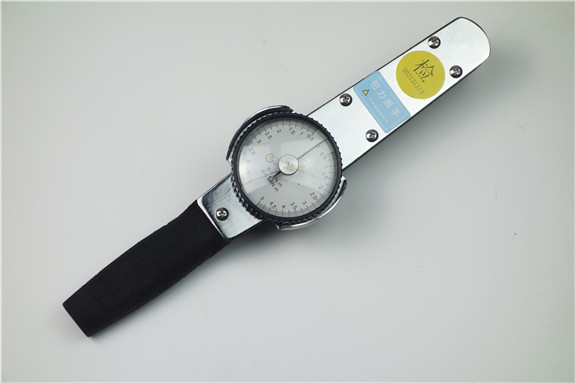 ���S�ßo����ݔ��˨�Q�oŤ��100N.m늄Ӱ��ֈDƬ