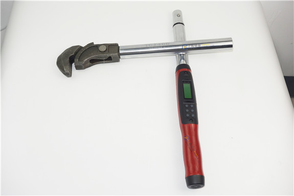 非標定制定扭矩560N.m鋼筋數顯角度扭矩扳手