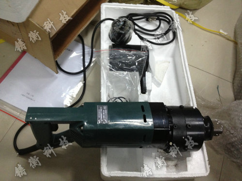 電動定扭矩扳手圖片