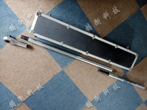 數(shù)顯扭矩扳手圖片