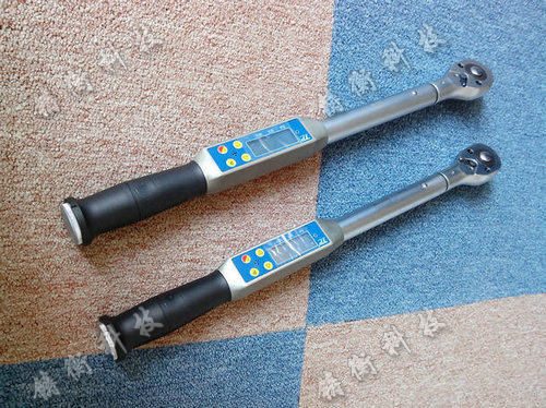 數(shù)顯扭矩扳手