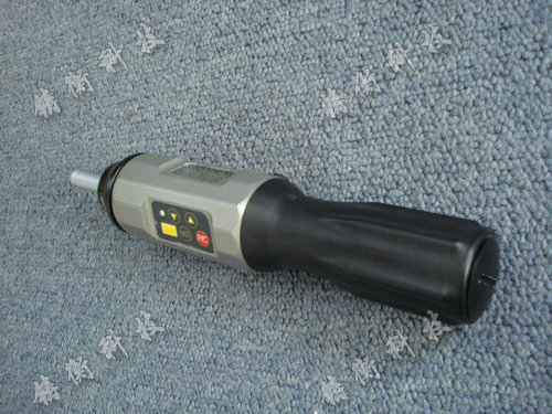 ���@Ť������